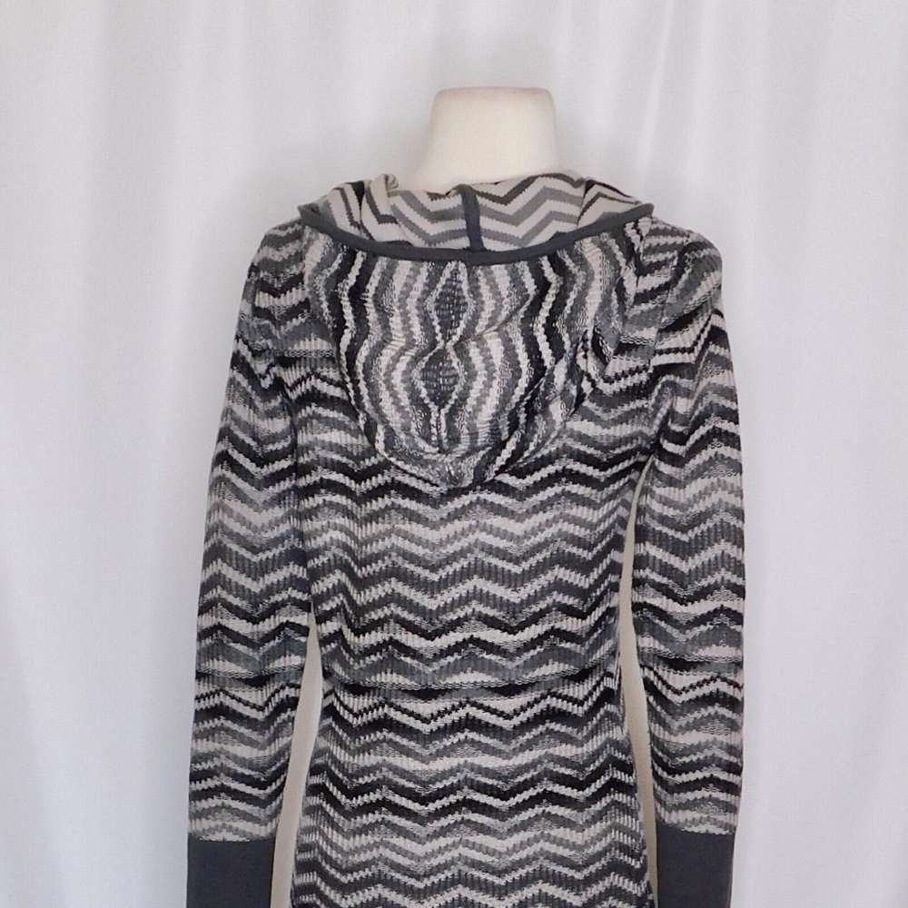 PRANA Meryl Hooded Sweater Dress Gray Chevron Stripes Knit Hoodie Medium - Picture 10 of 16